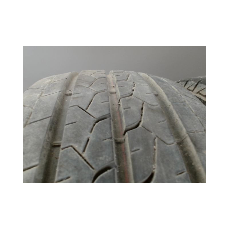 Paire de pneus BRIDGESTONE DURAVIS R660 215 70 15 109 S