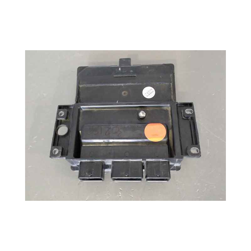CALCULATEUR MOTEUR RENAULT CLIO
