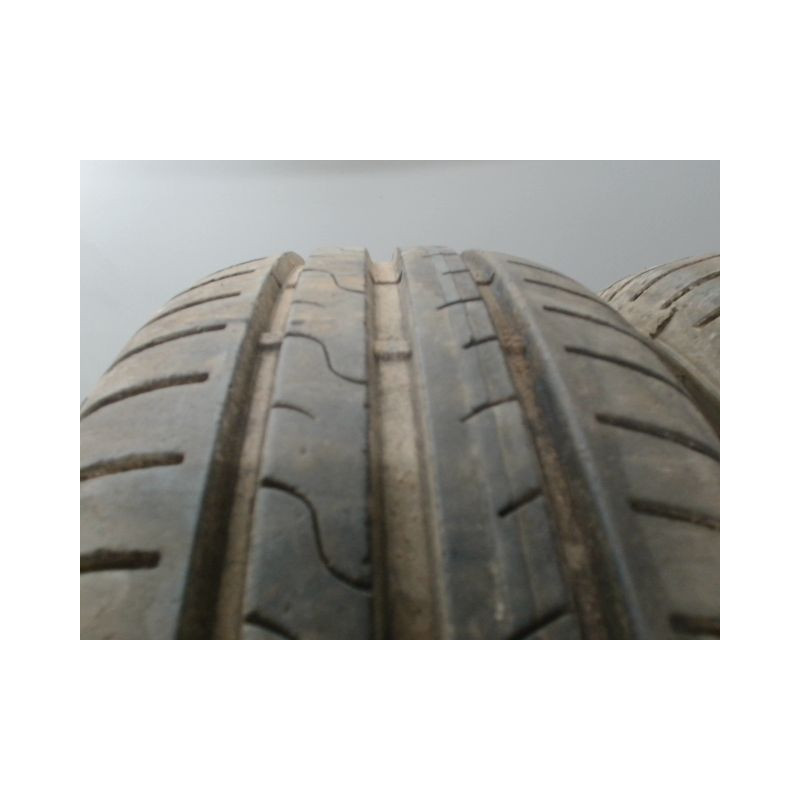 Paire de pneus DUNLOP SPORT BLURESPONSE 185 65 15 88 H