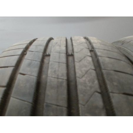 Paire de pneus HANKOOK VENTUS PRIME 4 205 50 17 93 W