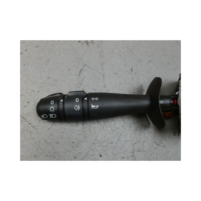 COMMANDE CLIGNOTANT RENAULT TWINGO 2 2007-