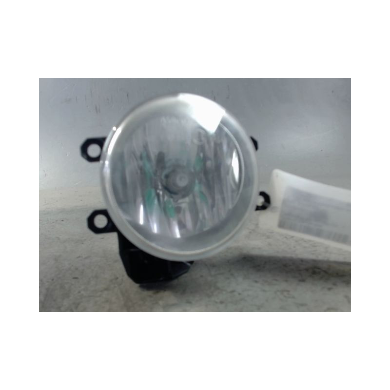 PHARE ANTIBROUILLARD AVANT GAUCHE TOYOTA YARIS II 2010-