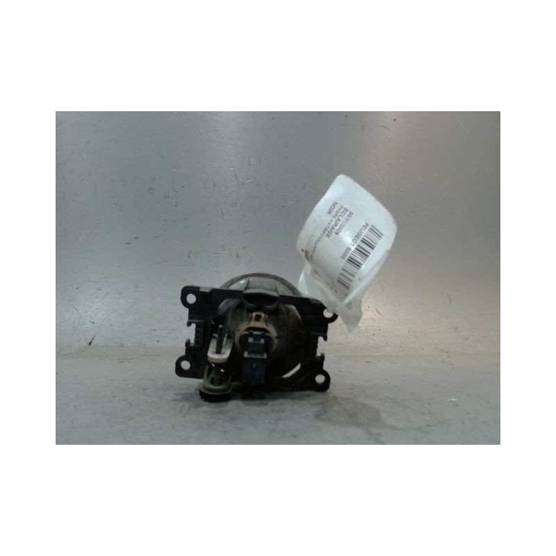 PHARE ANTIBROUILLARD AVANT GAUCHE PEUGEOT 5008