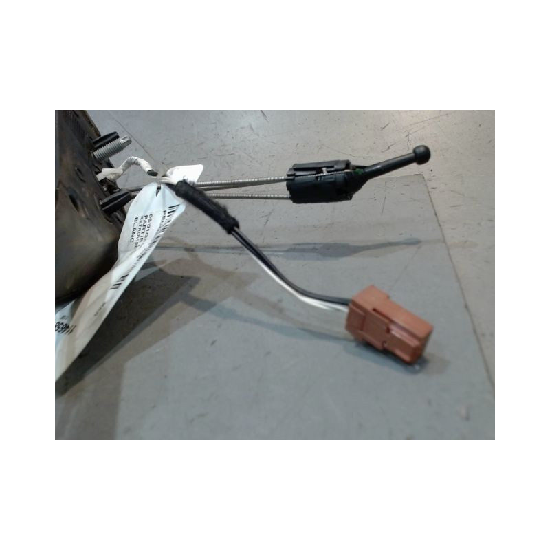 RETROVISEUR EXTERIEUR DROIT PEUGEOT 208