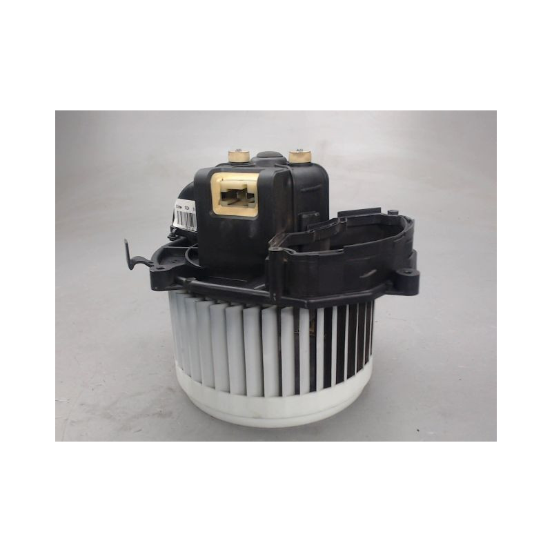 MOTEUR VENTILATEUR CHAUFFAGE CITROEN C4
