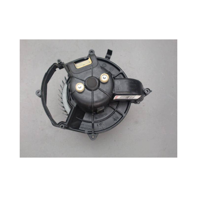 MOTEUR VENTILATEUR CHAUFFAGE CITROEN C4