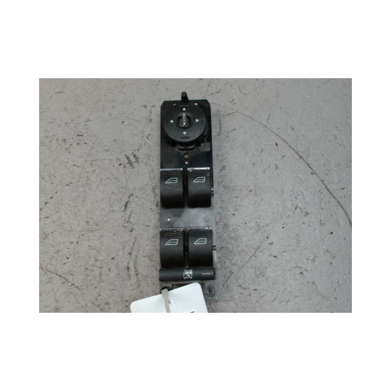 COMMANDE LEVE-GLACE PORTE AVG FORD C-MAX