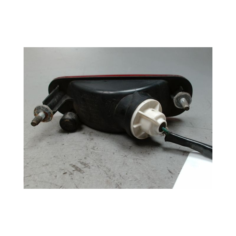 FEU BROUILLARD CENTRAL ARRIERE SUZUKI SWIFT 3P