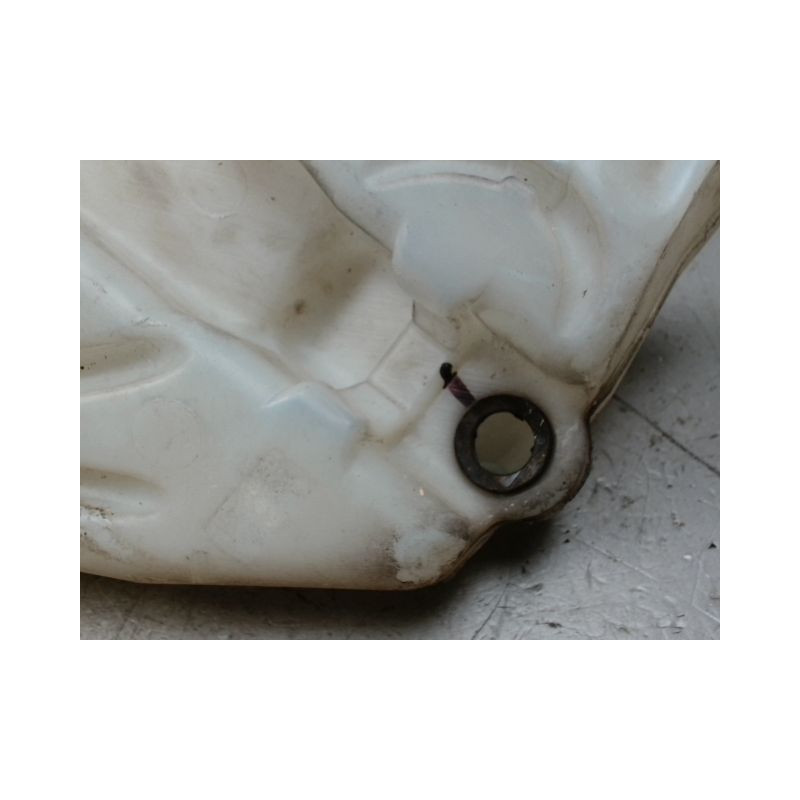 RESERVOIR LAVE-GLACE AVANT PEUGEOT 206+ 2009-