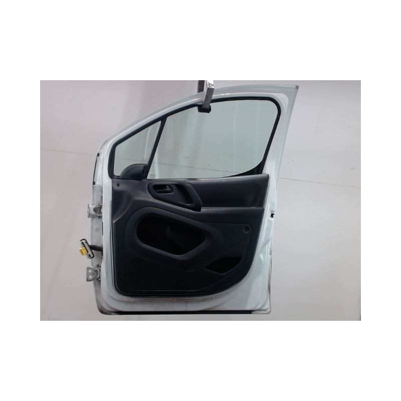 PORTE AVANT DROIT PEUGEOT PARTNER