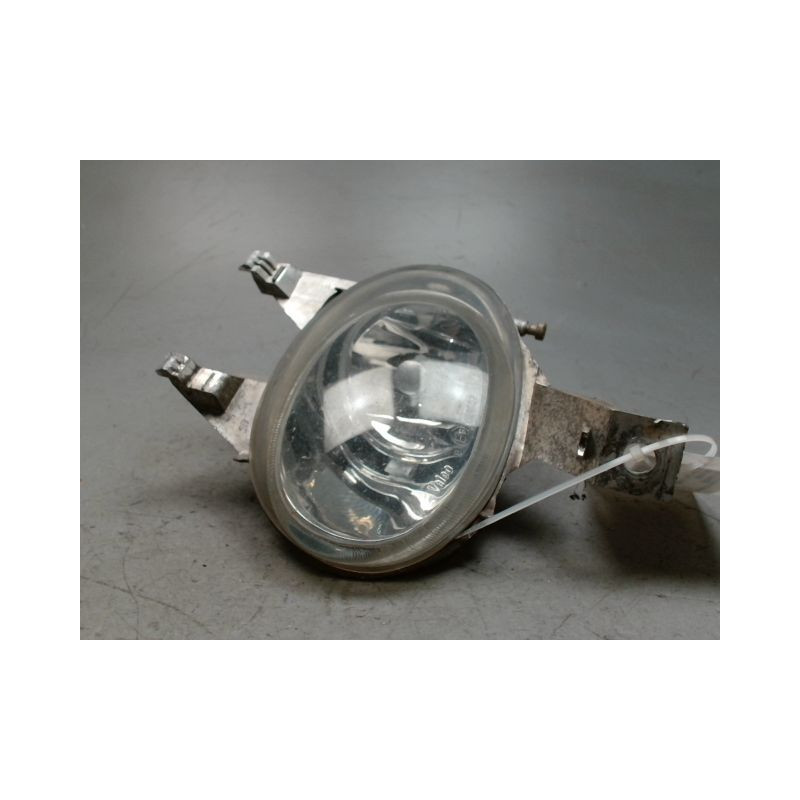 PHARE ANTIBROUILLARD AVANT GAUCHE PEUGEOT 206 5P