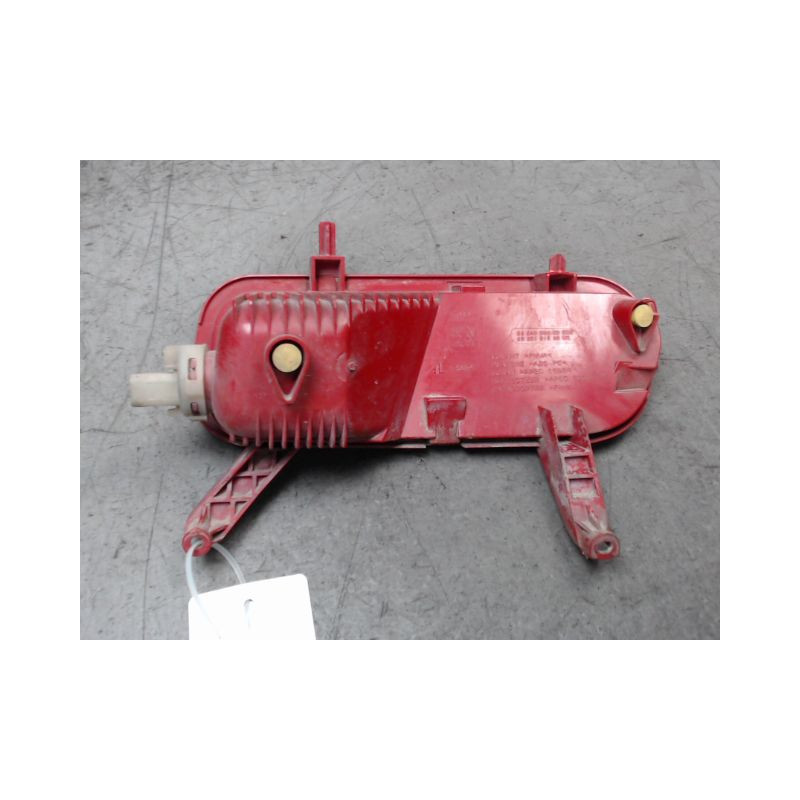 FEU BROUILLARD ARRIERE GAUCHE PEUGEOT 5008 2009-