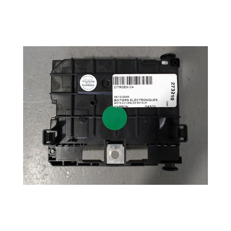 BOITE A FUSIBLES CITROEN C4