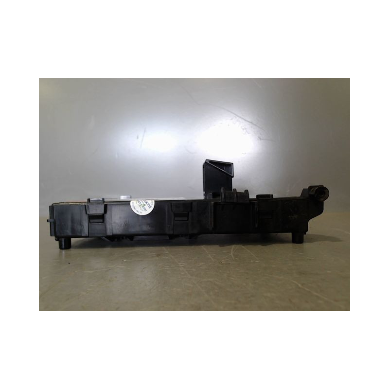 BOITIER GESTION HABITACLE RENAULT CLIO