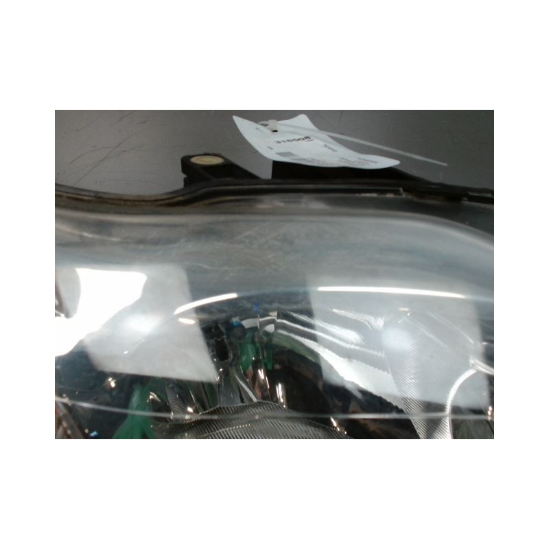 PHARE DROIT FORD MONDEO