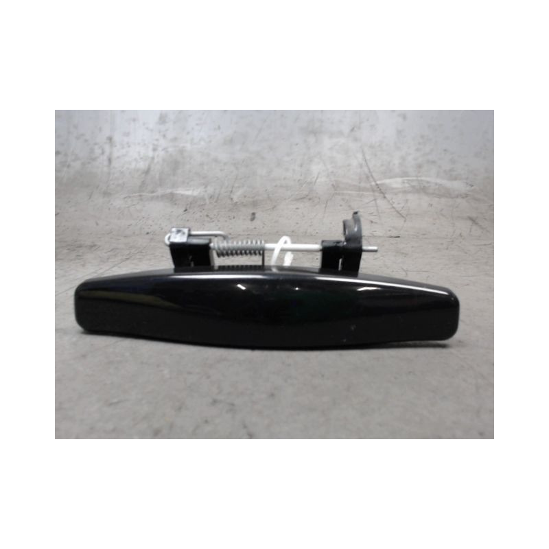 POIGNEE EXTERIEURE PORTE AVANT GAUCHE DACIA SANDERO 2008-