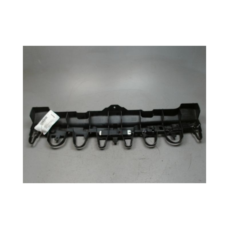SUPPORT CENTRAL PARE-CHOC ARRIERE  RENAULT CLIO