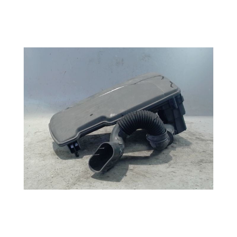 BOITIER FILTRE A AIR RENAULT CLIO IV