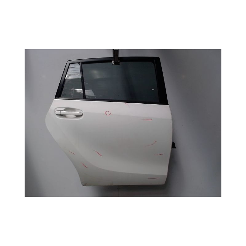 PORTE ARRIERE DROIT TOYOTA VERSO 2010-