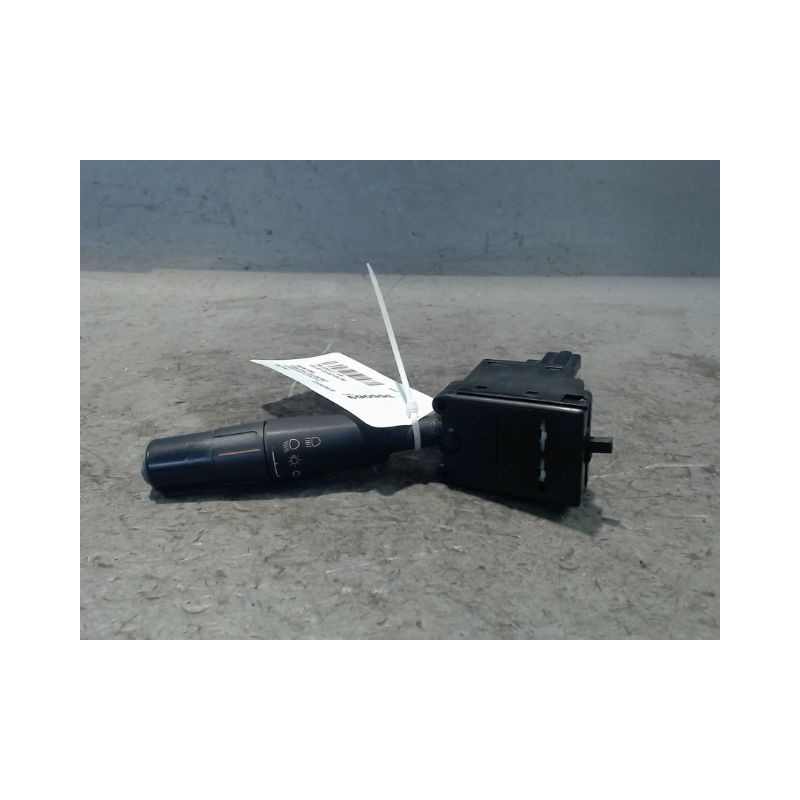 COMMANDE CLIGNOTANT PEUGEOT 106 92-96