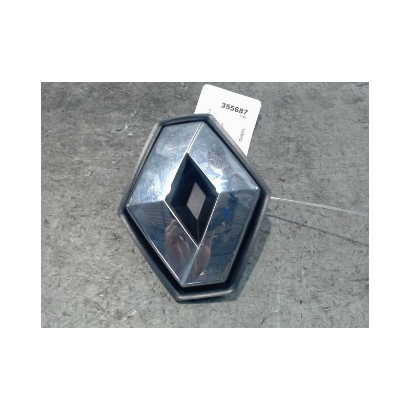SIGLE CALANDRE RENAULT MODUS LONGUE 2008-