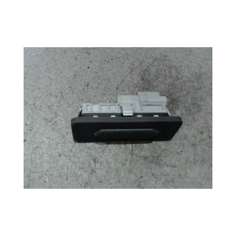 POIGNEE EXTERIEURE HAYON DACIA SANDERO