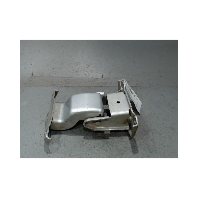 CHARNIERE INF PORTE BATTANTE ARG RENAULT TRAFIC