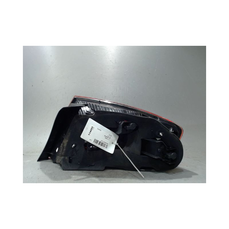 FEU ARRIERE GAUCHE  PEUGEOT 407