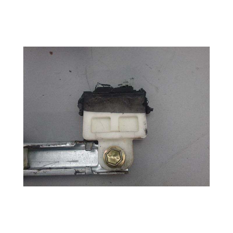 MECANISME LEVE-GLACE AVANT GAUCHE TOYOTA YARIS