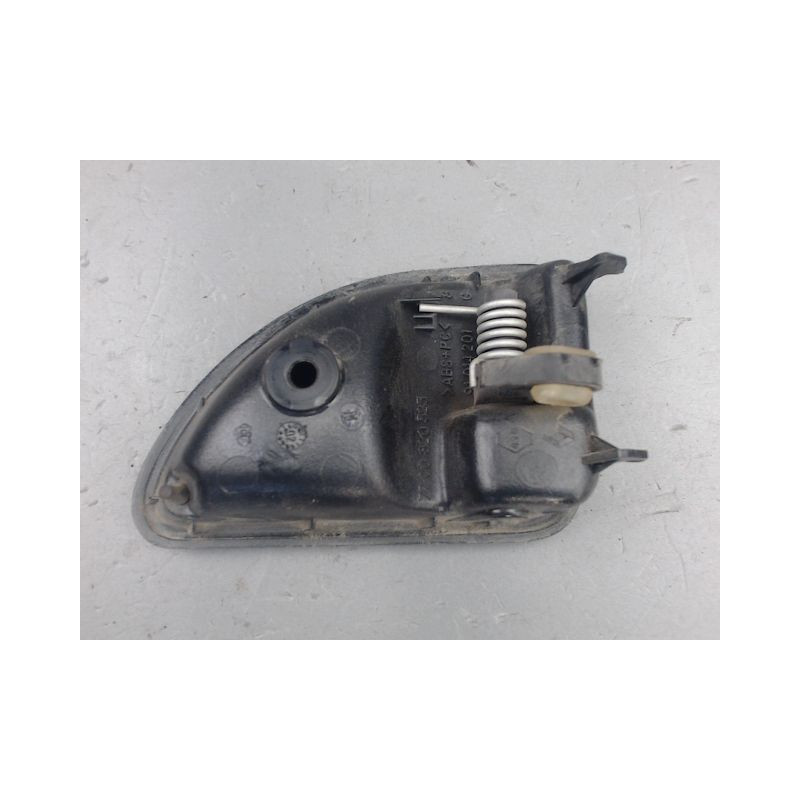 POIGNEE INTERIEURE PORTE AVANT GAUCHE RENAULT KANGOO