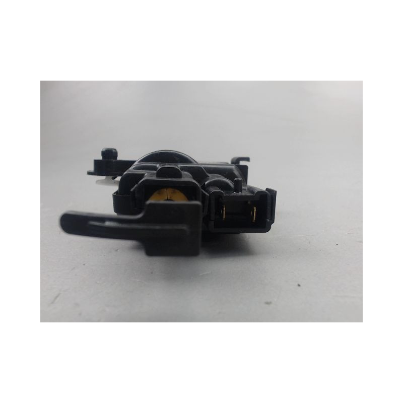 ACTIONNEUR TRAPPE CARBURANT RENAULT CLIO