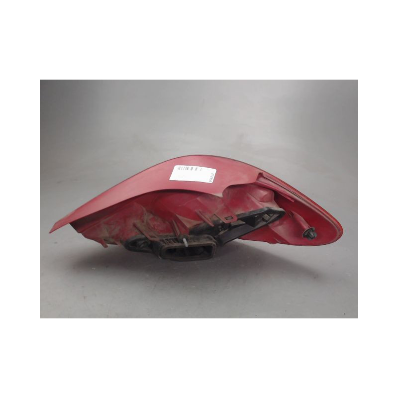 FEU ARRIERE GAUCHE  PEUGEOT 207