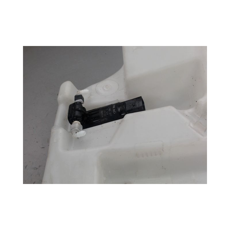 RESERVOIR LAVE-GLACE AVANT VOLKSWAGEN POLO
