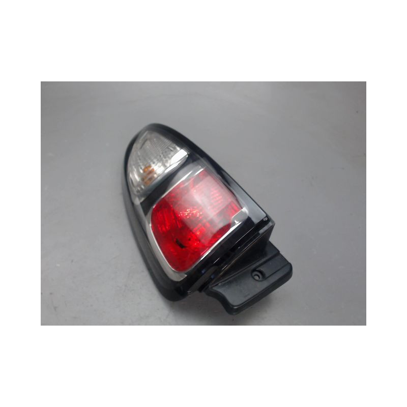 FEU ARRIERE GAUCHE  CITROEN C3