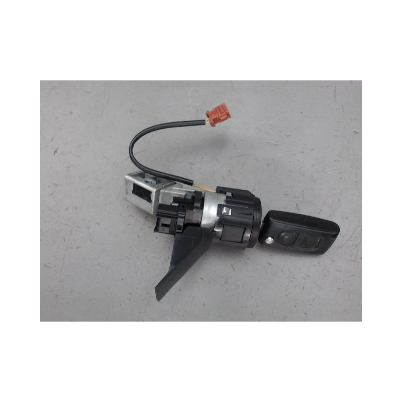 ANTIVOL DE DIRECTION PEUGEOT 207