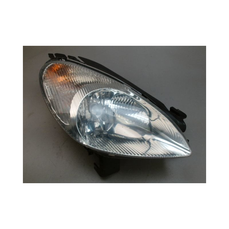 PHARE DROIT CITROEN XSARA PICASSO