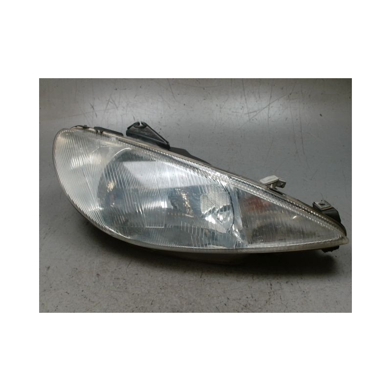 PHARE DROIT PEUGEOT 206 5P
