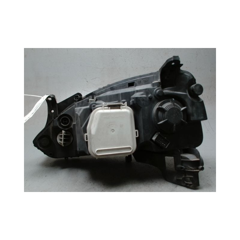 PHARE DROIT OPEL CORSA 03-06