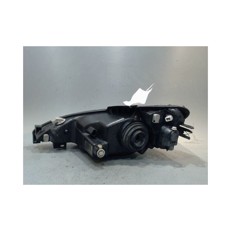 PHARE DROIT PEUGEOT 206
