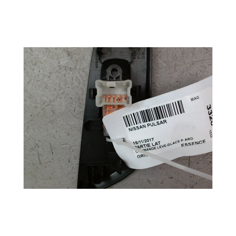 COMMANDE LEVE-GLACE PORTE ARD NISSAN PULSAR