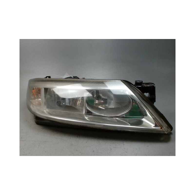 PHARE DROIT RENAULT LAGUNA II 00-2005