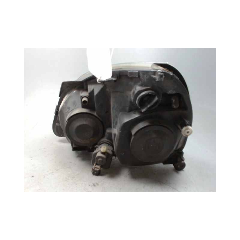 PHARE DROIT RENAULT CLIO II CAMPUS 06-