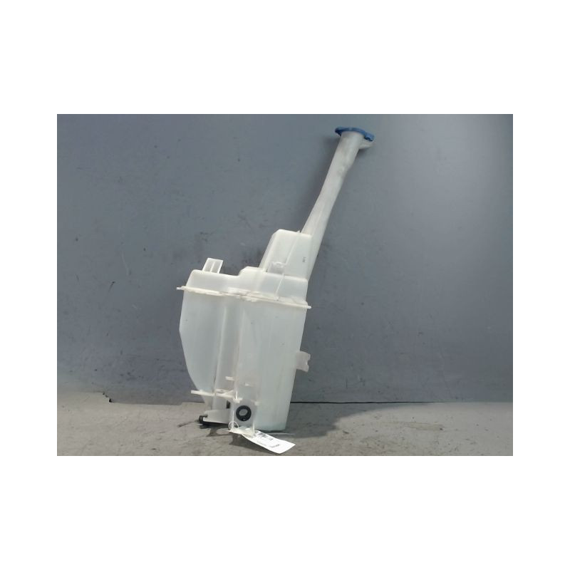 RESERVOIR LAVE-GLACE AVANT KIA SPORTAGE III 2010-