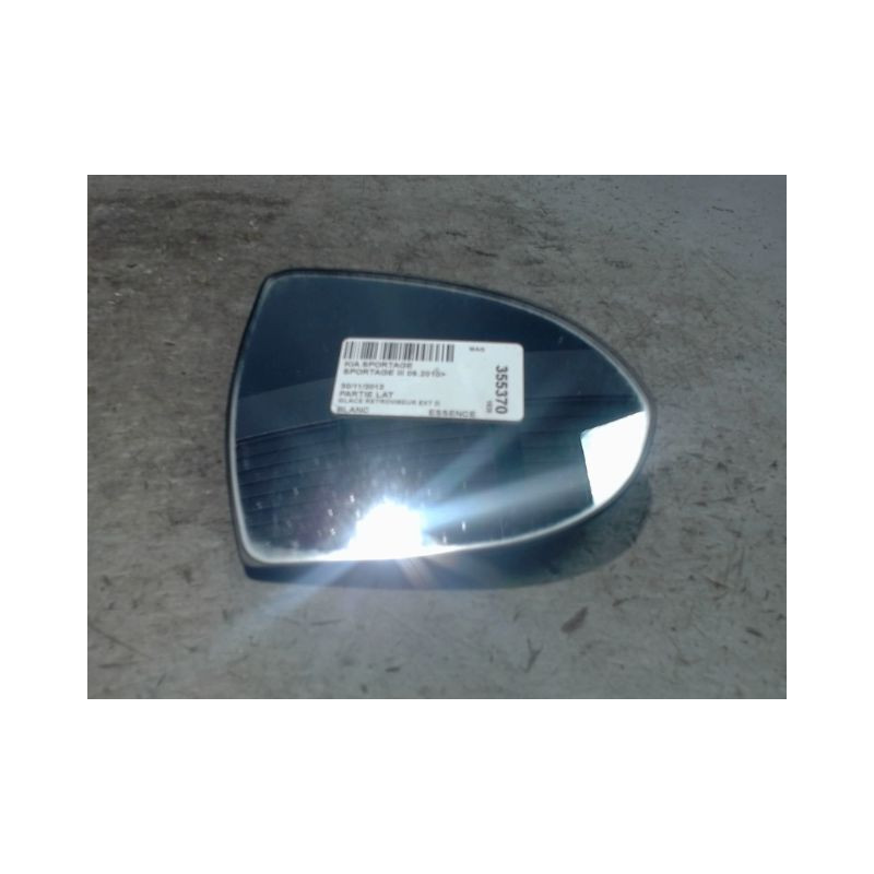 GLACE RETROVISEUR EXT D KIA SPORTAGE III 2010-