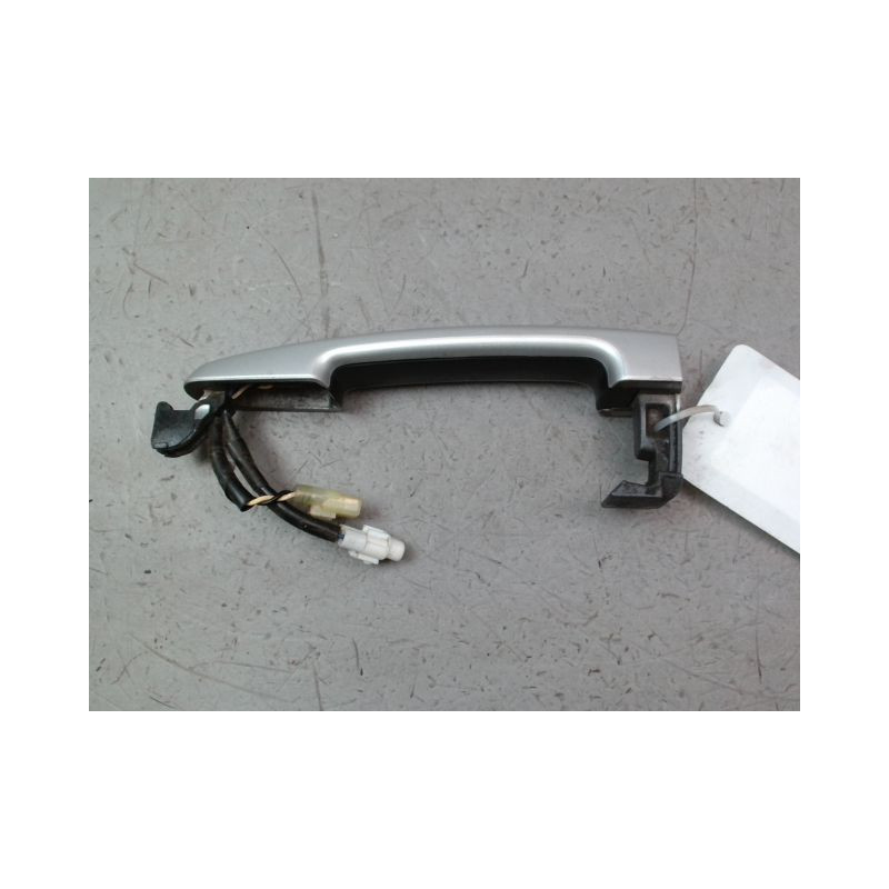 POIGNEE EXTERIEURE PORTE AVANT DROIT SUZUKI SX4 I 2006-...