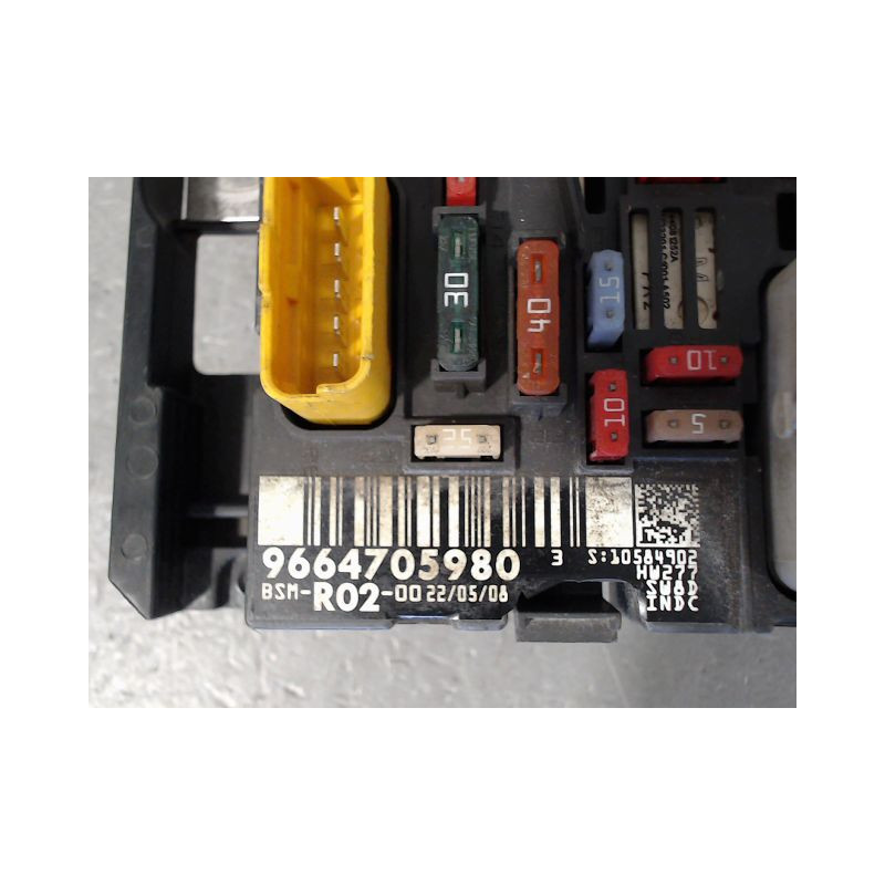 BOITE A FUSIBLES CITROEN C5 2008-