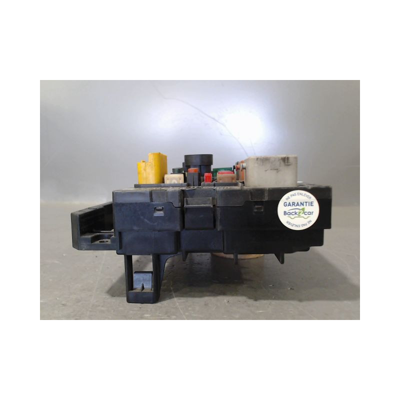 BOITE A FUSIBLES CITROEN C5 2008-