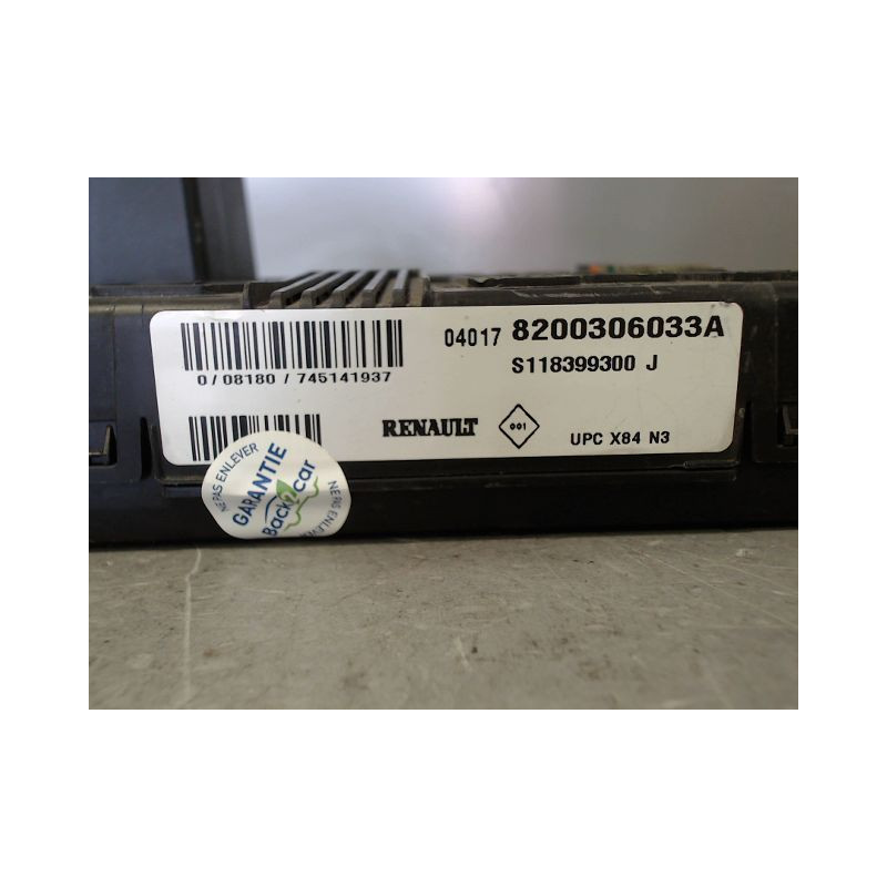 BOITE A FUSIBLES RENAULT MEGANE II PH1 02-05
