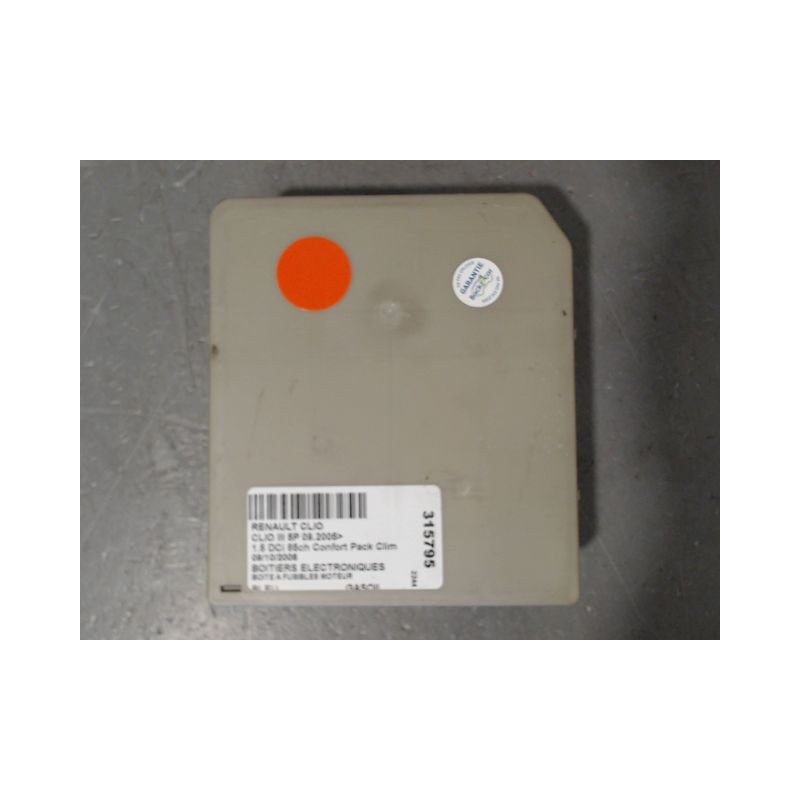 BOITE A FUSIBLES RENAULT CLIO III 2005-