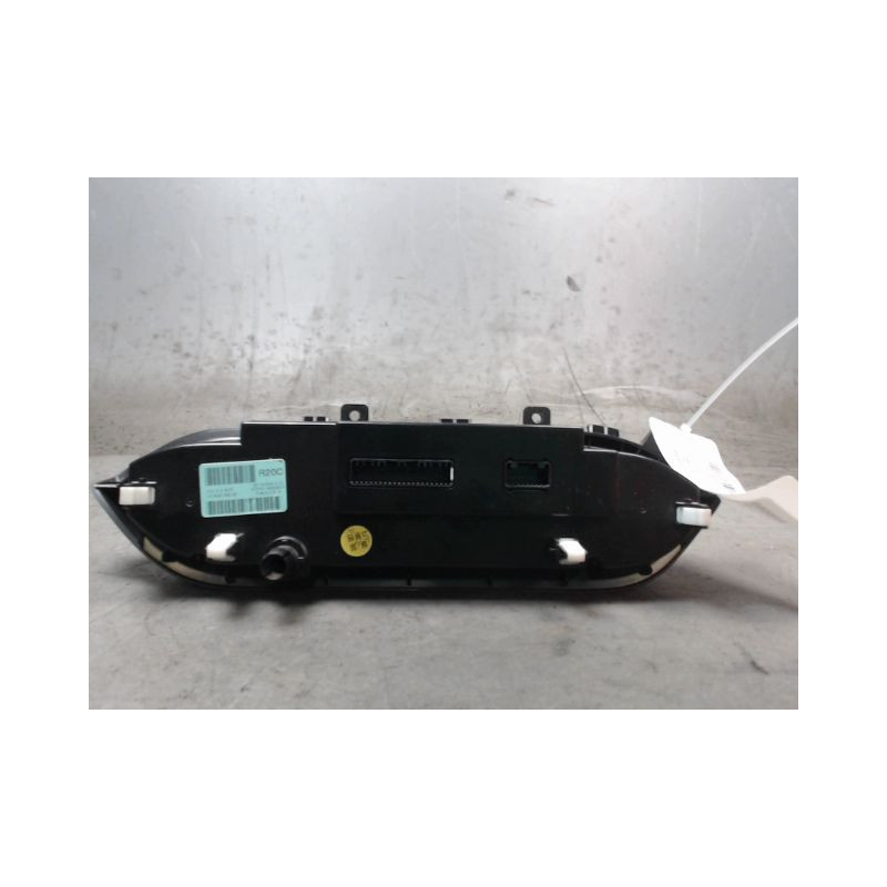 COMMANDE DE CHAUFFAGE KIA CARENS